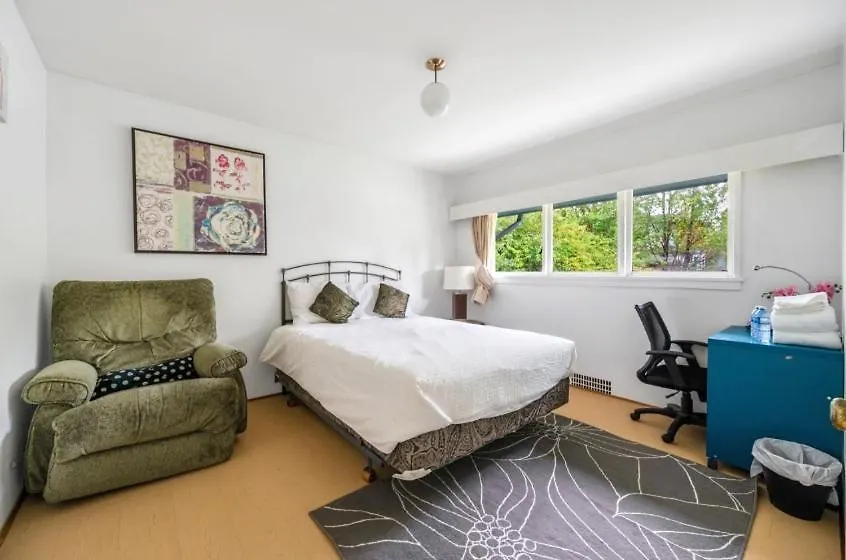 Spacious Bedroom House In Vancouver With Modern Amenities Guest house